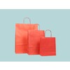 Sacs en papier rouge avec poignees torsadees